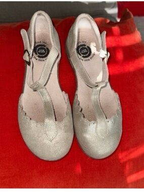 Livie & Luca Girls' Shimmer T-Strap Dress Mary Jane Shoes - Silver size 11